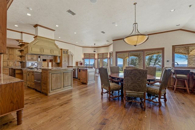 132 Countdown Trail, Weatherford, TX 76087