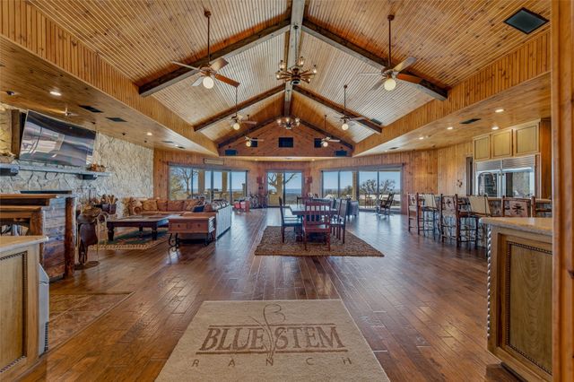 132 Countdown Trail, Weatherford, TX 76087