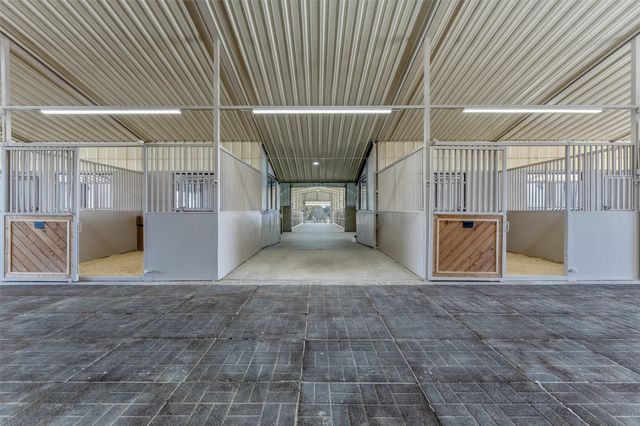 132 Countdown Trail, Weatherford, TX 76087