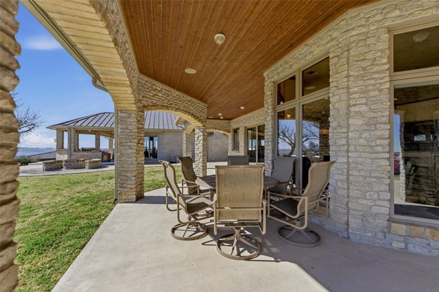 132 Countdown Trail, Weatherford, TX 76087