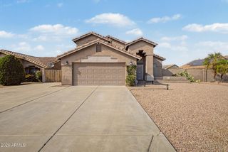 10818 W SANDS Drive, Sun City, AZ 85373