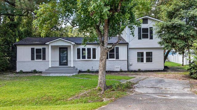 133 Stephanie Circle, Summerville, SC 29483