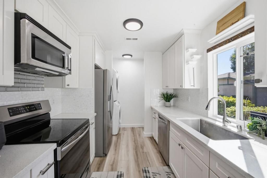 Image 11 of property listing at 727 Balfour Drive, San Jose, CA 95111