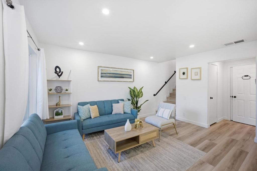 Image 2 of property listing at 727 Balfour Drive, San Jose, CA 95111