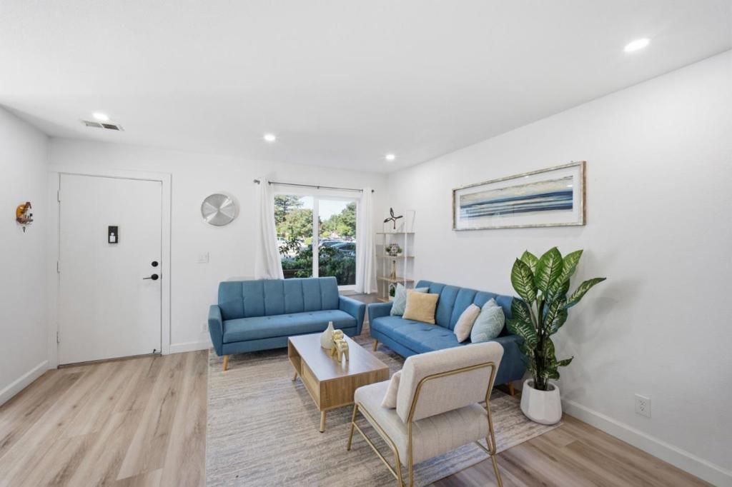 Image 4 of property listing at 727 Balfour Drive, San Jose, CA 95111