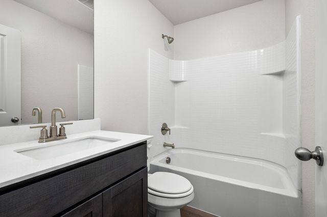 8324 White Wolf Trail, Ponder, TX 76259