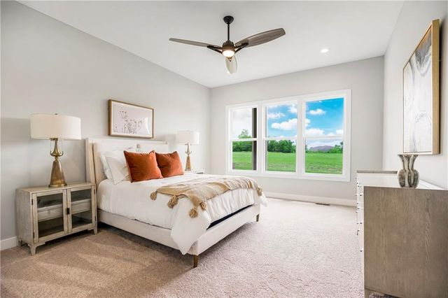 2513 W 177th Street, Overland Park, KS 66085