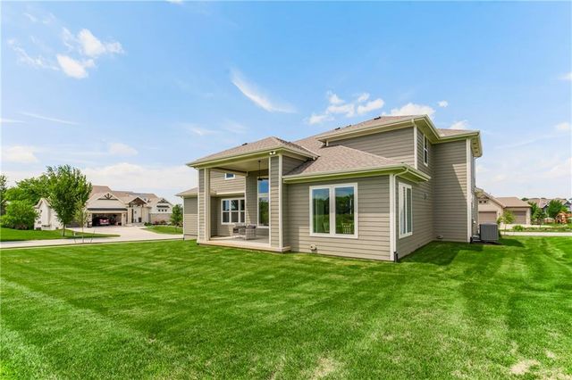 2513 W 177th Street, Overland Park, KS 66085