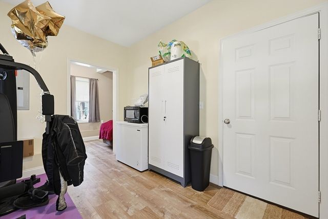 8 Union St, North Brookfield, MA 01535