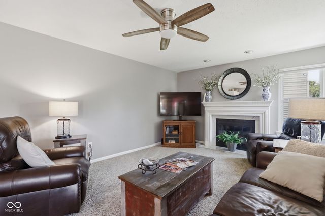 13931 Wakefield Place, Fishers, IN 46038