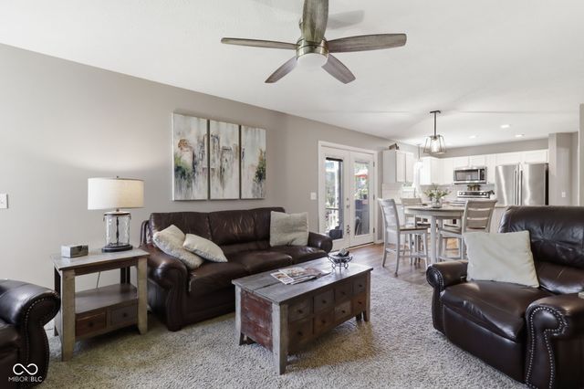 13931 Wakefield Place, Fishers, IN 46038