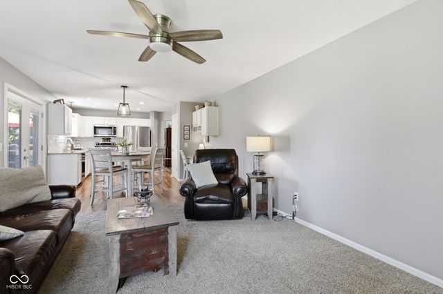 13931 Wakefield Place, Fishers, IN 46038