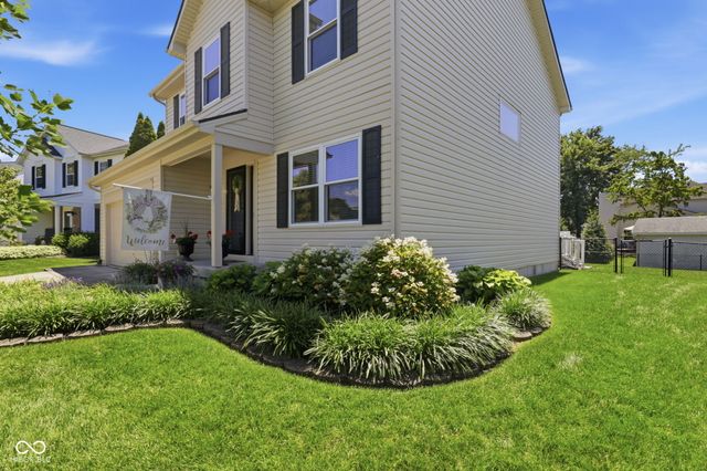 13931 Wakefield Place, Fishers, IN 46038