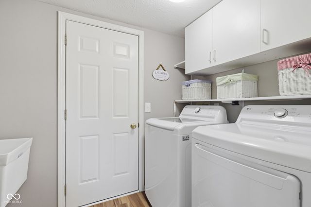 13931 Wakefield Place, Fishers, IN 46038