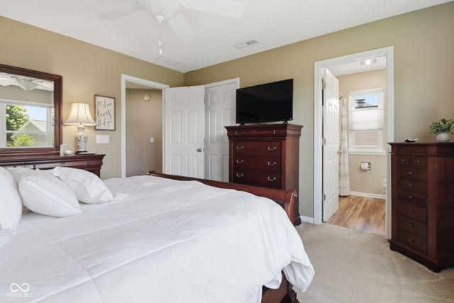 13931 Wakefield Place, Fishers, IN 46038
