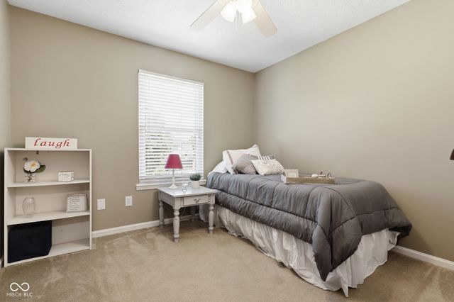 13931 Wakefield Place, Fishers, IN 46038