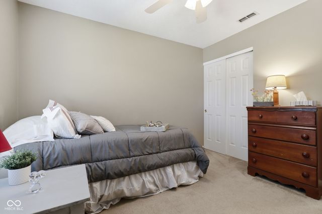 13931 Wakefield Place, Fishers, IN 46038
