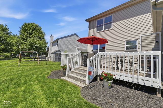 13931 Wakefield Place, Fishers, IN 46038