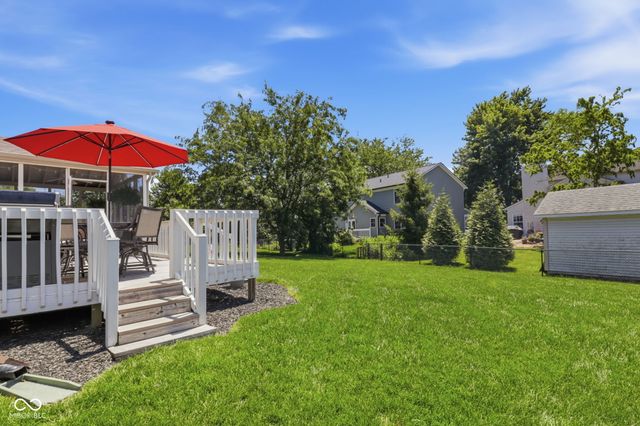 13931 Wakefield Place, Fishers, IN 46038
