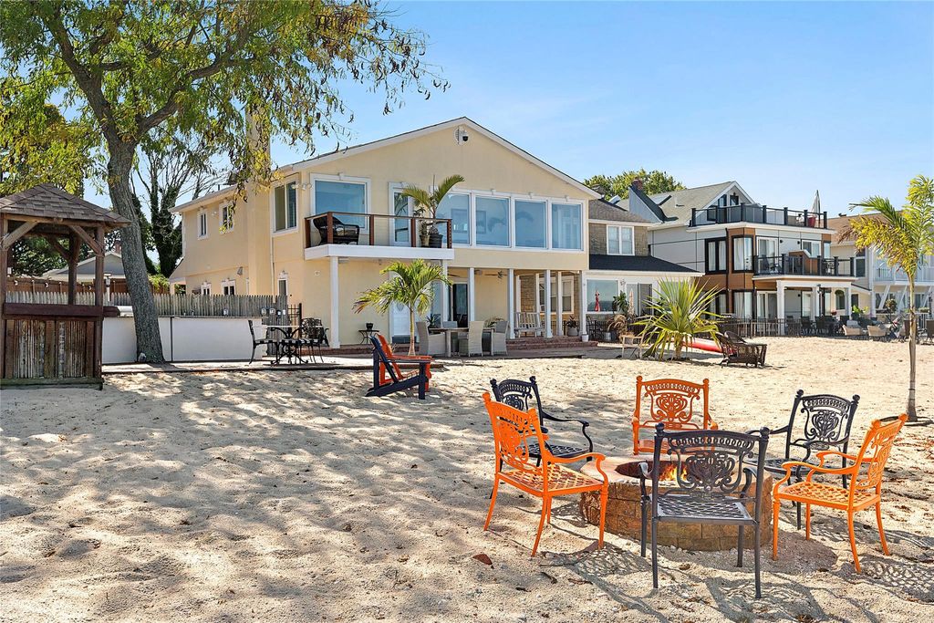 23 E Shore Drive, Bayville, NY 11709