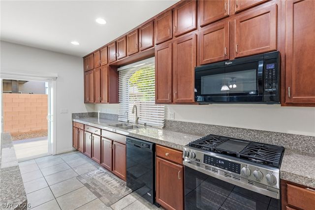 6004 Gordon Creek Avenue, Las Vegas, NV 89139