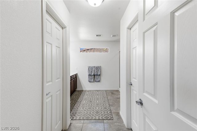 6004 Gordon Creek Avenue, Las Vegas, NV 89139
