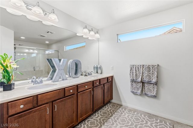 6004 Gordon Creek Avenue, Las Vegas, NV 89139