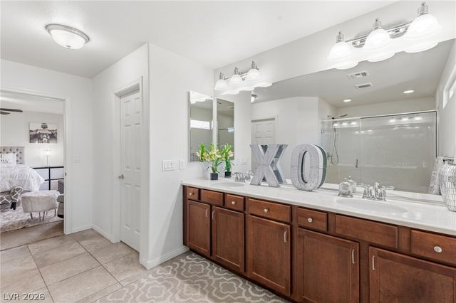 6004 Gordon Creek Avenue, Las Vegas, NV 89139