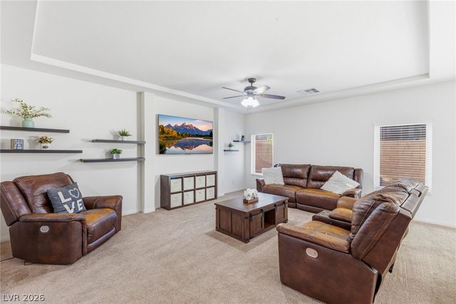 6004 Gordon Creek Avenue, Las Vegas, NV 89139