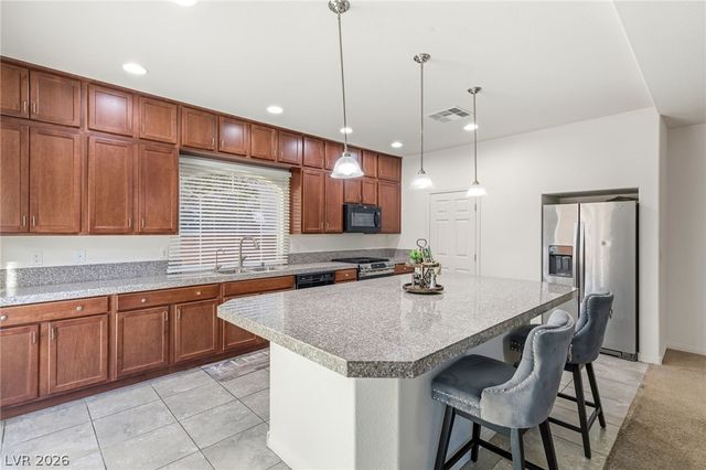 6004 Gordon Creek Avenue, Las Vegas, NV 89139