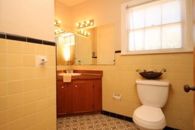 3600 Kell Street, Fort Worth, TX 76109