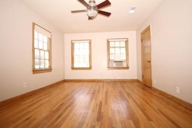 3600 Kell Street, Fort Worth, TX 76109
