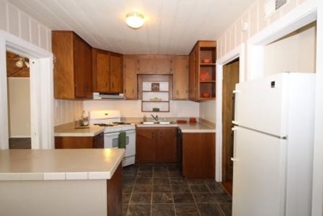 3600 Kell Street, Fort Worth, TX 76109