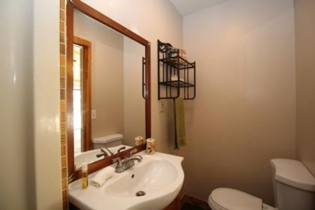 3600 Kell Street, Fort Worth, TX 76109