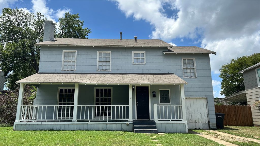 3600 Kell Street, Fort Worth, TX 76109