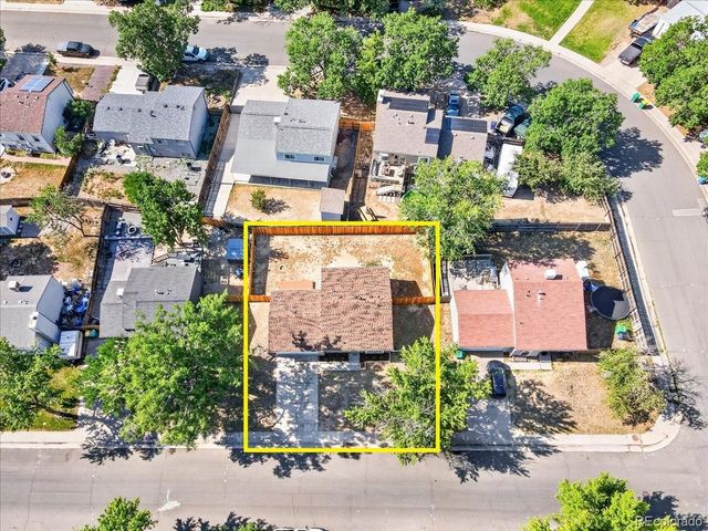 19024 E 22nd Drive, Aurora, CO 80011