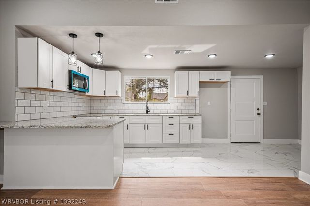 2804 N J Street, Fort Smith, AR 72901
