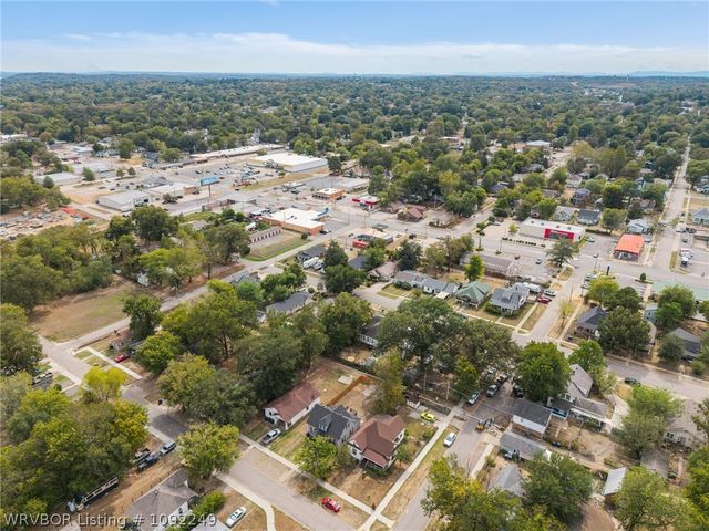 2804 N J Street, Fort Smith, AR 72901