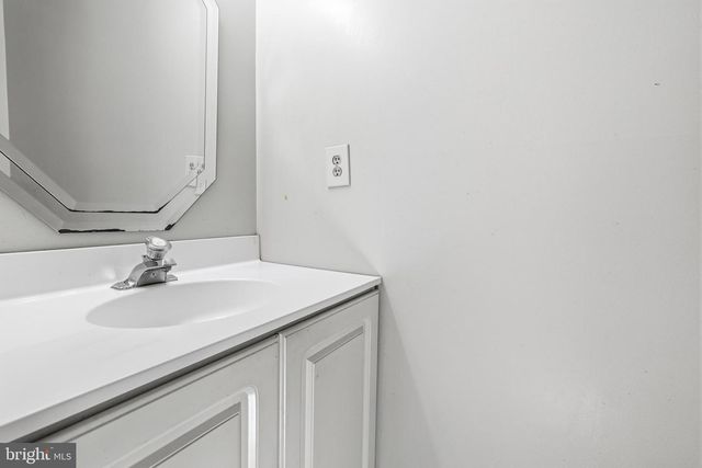 1243 BROWNING CT, Lansdale, PA 19446