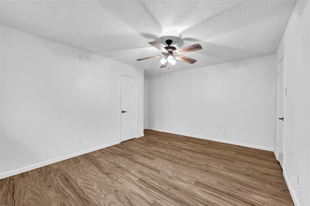 4001 Stoneybrook Street, Baytown, TX 77521