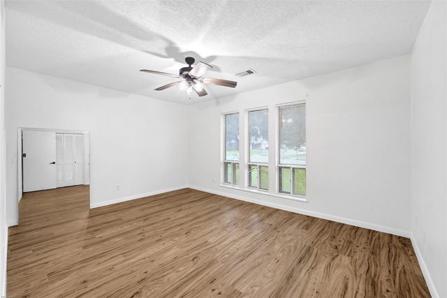 4001 Stoneybrook Street, Baytown, TX 77521