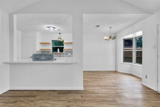 4001 Stoneybrook Street, Baytown, TX 77521