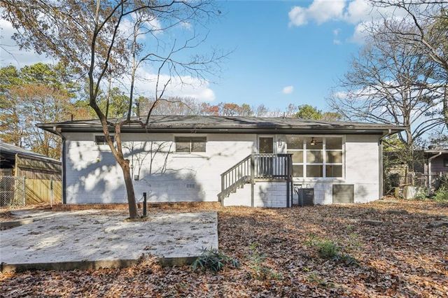 2907 Monterey Drive, Decatur, GA 30032