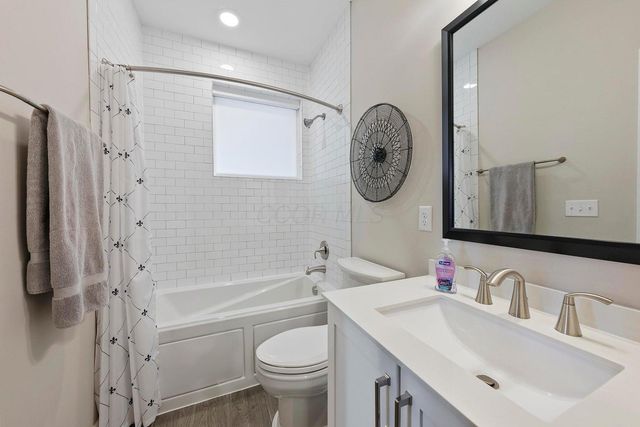 282 Neruda Avenue, Columbus, OH 43215