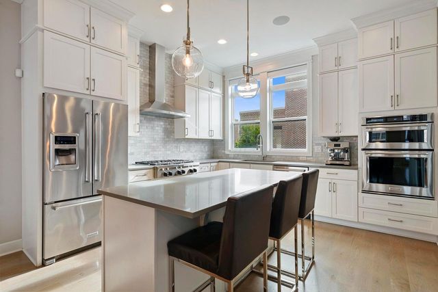 282 Neruda Avenue, Columbus, OH 43215