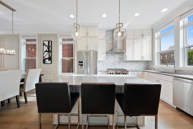 282 Neruda Avenue, Columbus, OH 43215