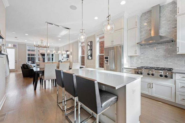 282 Neruda Avenue, Columbus, OH 43215