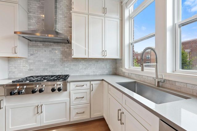 282 Neruda Avenue, Columbus, OH 43215