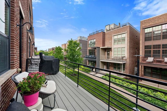 282 Neruda Avenue, Columbus, OH 43215