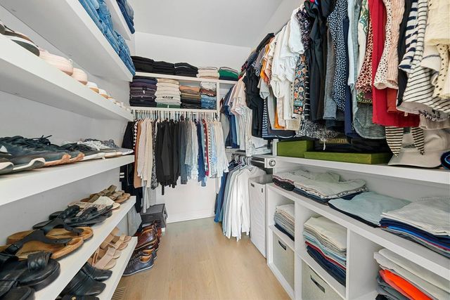 282 Neruda Avenue, Columbus, OH 43215